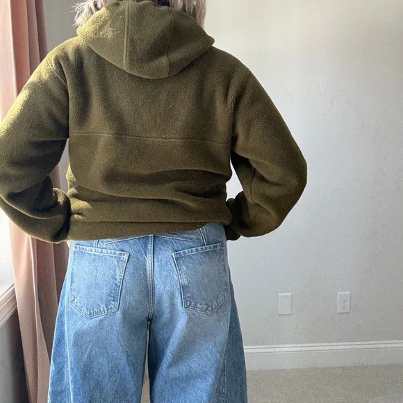 Patagonia Olive Green Fleece Pullover - Picture 3 of 4